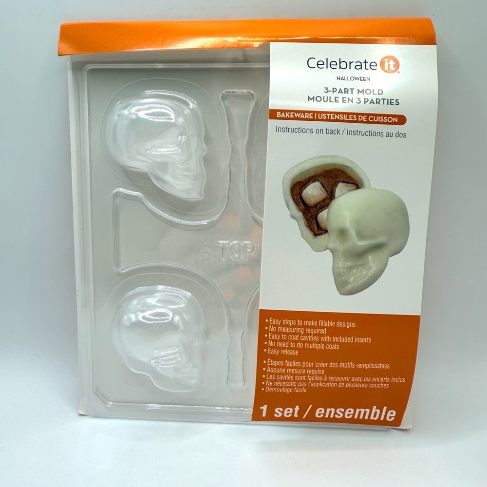 Celebrate It Halloween Skull Chocolate Candy Treat Mold